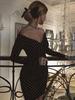 Robes de Soirées en Paillettes Courtes Moulantes Imprimés avec Manches Longues avec Epaule Dénudées Coupe Cintrée Bicolores Robes de Club Sexy