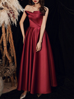 Robes de Soirées Longues en Satin Femmes Epaules Dénudées sans Manches Coupe Cintrée Bas Evasée avec Dos Nu Unicolore Robes de Princesse Bordeaux