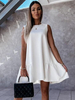 Robes droites encolure bijou blanche sans manches plissée polyester fabuleuse robe tube à épaule ouverte