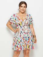 Robes Grande Taille Courtes Imprimés Femmes Moulantes à Col Décolleté en V avec Manches Courtes Coupe Cintrée Elastique Multicolores Robes Etés Sexy