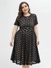 Robes Grande Taille Femme en Dentelles Creusantes Courte avec Manches Courtes à Col Rond Coupe Cintrée Bas Evasée Bicolores Vêtement Femme Grande Taille