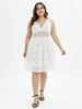 Robes Grande Taille Femme en Dentelles Creusantes Courtes avec Bretelles à Col Décolleté en V Coupe Cintrée Bas Evasée Unicolore Robe de Patineuse Sexy Vêtement Femme Grande Taille