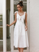 Robes Longues Femmes avec Bretelles à Col V à Lacets avec Dos Nu Coupe Cintrée Bas Evasée Uncolore
