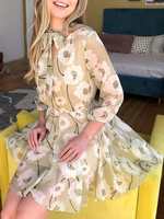Robes patineuses à fleurs Robe ajustée et évasée à manches