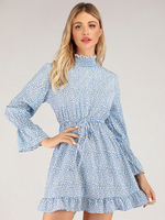 Robes Patineuses Courtes Imprimés les Pois à Col Montant avec Manches Longues Volantes Coupe Cintrée àLacets Bas Evasée Bicolores