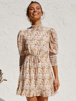 Robes Patineuses en Mousseline Imprimé Floral Jaune Col Montant Manches Demi Longues Cobe Courte