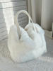 Sacs pour femmes blancs à poignet hiver en Fausse Fourrure