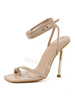 Sandales à talons abricot pour femmes; talon à pointes; bout carré; vernis; talons à bride à la cheville