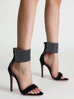Sandales à talons pour femmes; talons aiguilles; bout ouvert; sandales éponge; talons noirs à bride à la cheville