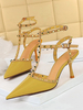 Sandales à talons talon aiguille jaune bout pointu cuir PU talons bandage de type T