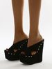 Sandales compensées pour femme charmantes rivets bout ouvert éponge noir talons compensés