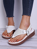 Sandales plates pour femme découpées en cuir Synthétique plat chic en maille cloutée pour femmes