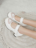 Sweet Lolita Footwear Escarpins Lolita en cuir PU à bout rond avec volants en cascade blancs