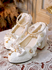 Sweet Lolita Footwear Perles blanches Chaînes Nœuds Bout pointu Escarpins Lolita en cuir PU