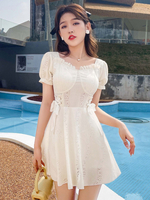 Sweet Lolita Outfits Combinaison blanche à manches courtes à volants