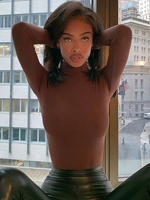 T-shirt Court Femme Moulant à Col Rond avec Manches Courtes Creusante Unicolore T-shirt Sexy