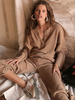 Tenue à manches longues accessoire en fausse fourrure camel pour femmes