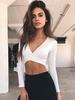 Tops T-shirts Femmes Courts Taille Haute à Col Décolleté en V avec Manches Longues Moulantes Unicolore Sexy