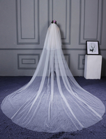 Voile 2 couches en tulle forme de cascade