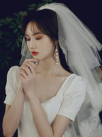 Voile de mariage blanc à quatre niveaux dentelle tulle bord coupé voiles de mariée classiques
