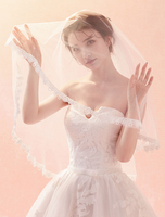 Voile de mariage dentelle ivoire Applique bord un voile de mariée Tier