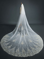 Voile de mariage en dentelle à deux niveaux en tulle bord coupé voile de mariée classique