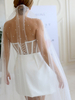 Voile de mariée à un niveau avec perles et bords coupés en cascade