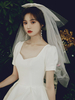 Voile de mariée blanc à un niveau avec des arcs en dentelle bord coupé Voile de mariée classique