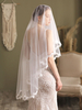 Voile de mariée en tulle goutte Voile de mariée en dentelle à deux niveaux