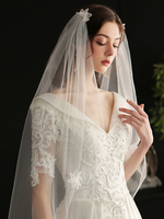 Voiles de mariage Fleurs à un niveau Voiles de mariée en polyester à bord coupé