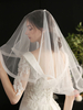 Voiles de mariage Voile de mariée ovale à deux niveaux avec bord en ruban de tulle et peigne