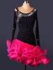 Volants de danse latine robe velours manches longues Design irrégulier strass deux Backless ton Costume de danse latine Déguisements Halloween