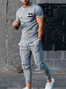 Vêtements de sport pour hommes 2 pièces à manches courtes et col bijou gris clair