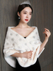 Wedding Wrap Ivory Sleeveless Faux Fur Badges Boutons Couvre Mariée